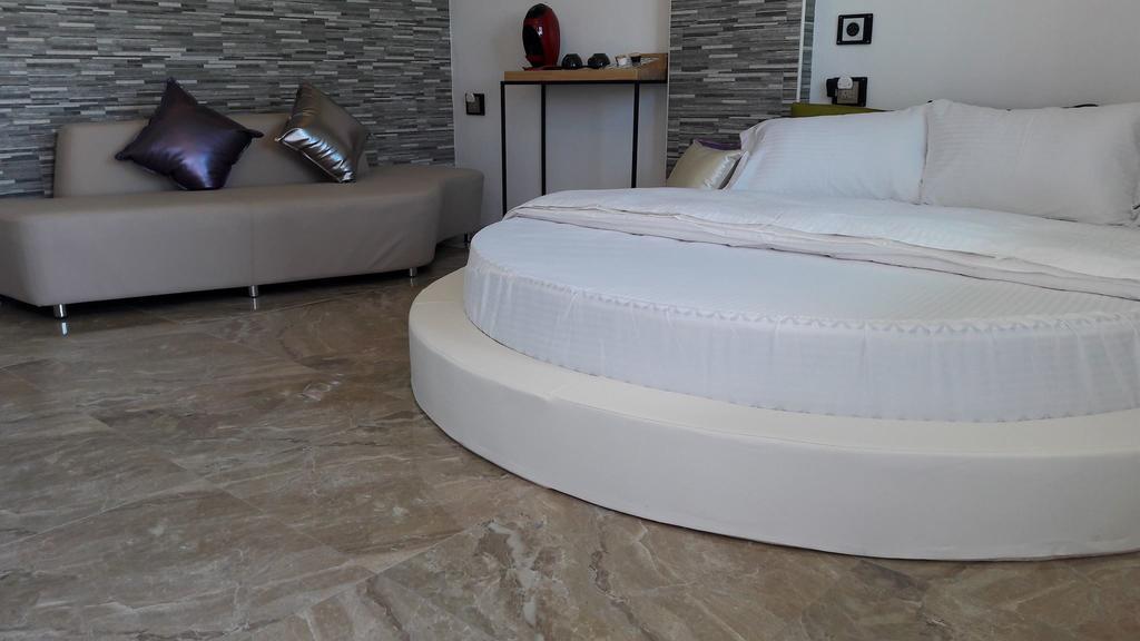 Small House - Cliff Hotel Heng-ch'un Esterno foto