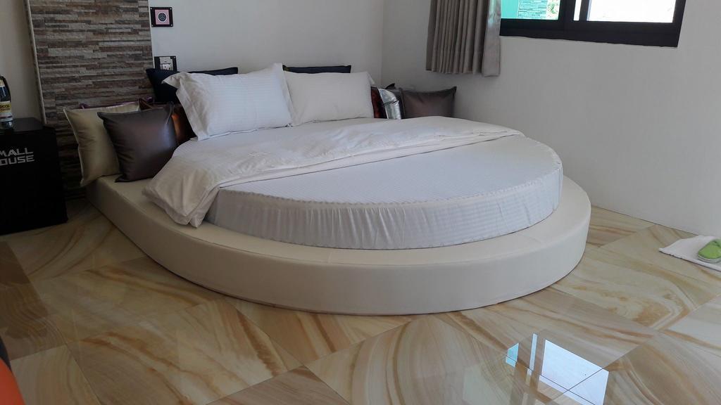 Small House - Cliff Hotel Heng-ch'un Esterno foto